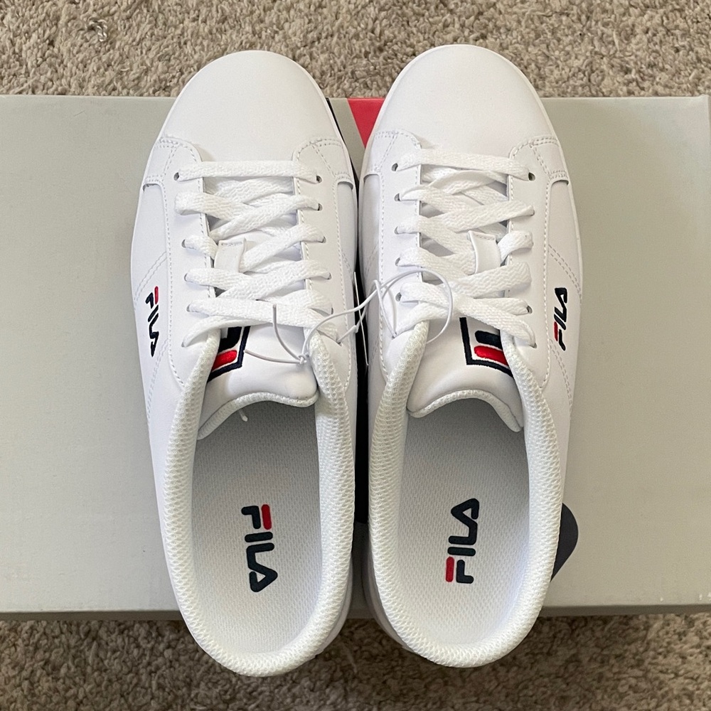 Fila Men's White and Red Sneakers